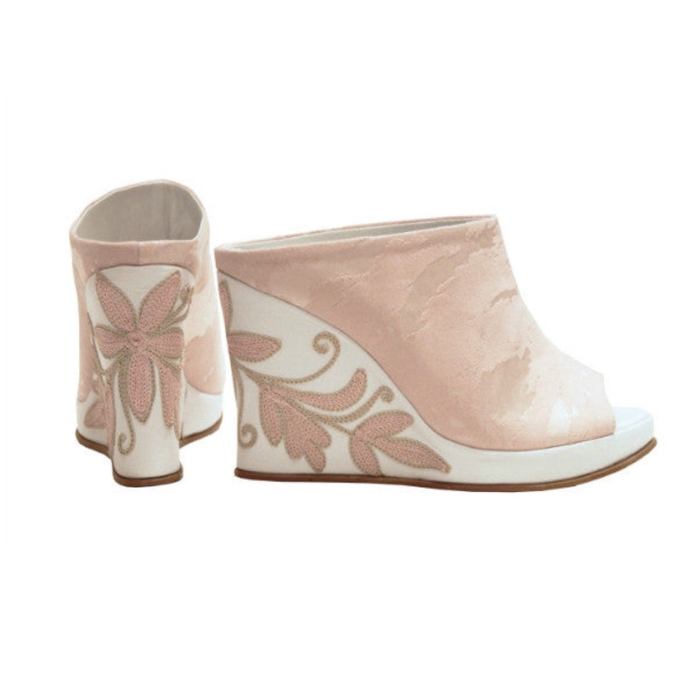 Zeyzani Pink Wedge